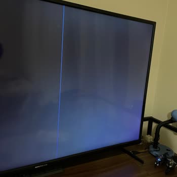 Nordmende Tv NM50351 4K HD 50'' Cihazım Yukarıdan Aşağıya Mavi Çizgi Hatası Mevcut
