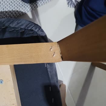 Eymense Avrasya Köşe Masa Takimi 9 Ayda İskeleti Ayrıldı