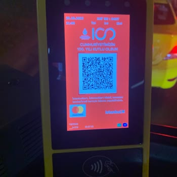 İBB - İstanbul Büyükşehir Belediyesi 54HT Numaralı Otobüs Şoförü Yol Boyunca Hakaret Etti