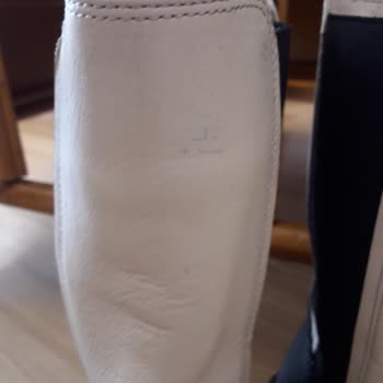 Elle Ayakkabı Korunaklı Olmayan Kargolama, Defolu Ayakkabı