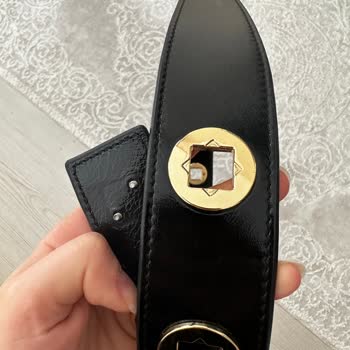 Manc Çanta Deformasyonu Ve Metal Yerlerin De Kopma