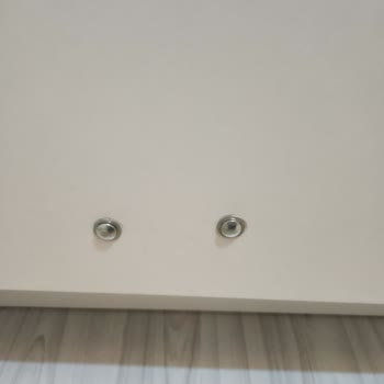 Vivense Ürünlerin Geç Teslim Edilmesi Ve Hasarlı Ürün Gelmesi