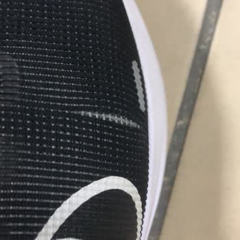 Nike Ayakkabı Çok Kısa Sürede Deforme