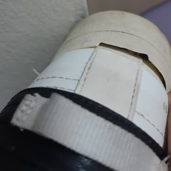 Bershka Ayakkabı Tabanı Çıktı