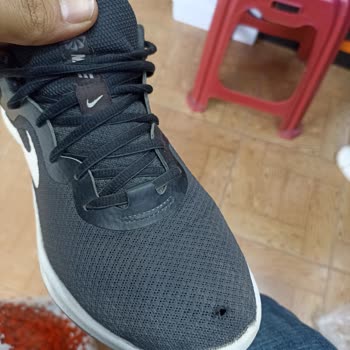 FLO Ayakkabı FLO Nike Ayakkabımda Renk Solması Açılmalar