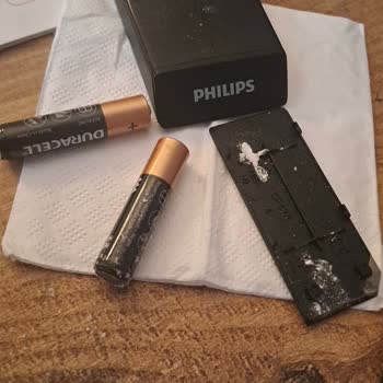 Duracell Pilinin Kalitesizliği Ve Erimesi