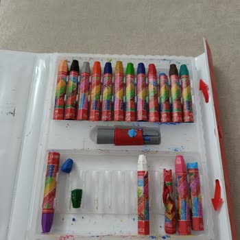 Avansas Pastel Boya Eksik Ve Kırık