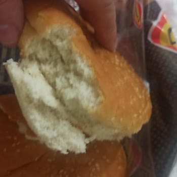 UNO Hamburger Ekmeği Dağılıyor