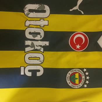Fenerium Orijinal Formanın Arma Ve Yazılarının Sökülmesi
