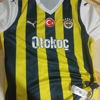 Fenerium Orijinal Formanın Arma Ve Yazılarının Sökülmesi