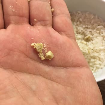 Migros Marka Pirinçten Yabancı Madde Çıktı