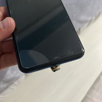 Cellularline Şarj Cihazı Evimizi Yakıyordu.