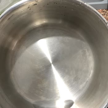 Karaca Züccaciye 8 Parça Chester Çelik Tencere Sorunu