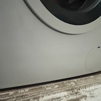Bosch Marka Paslanan Buzdolabı Kapağı