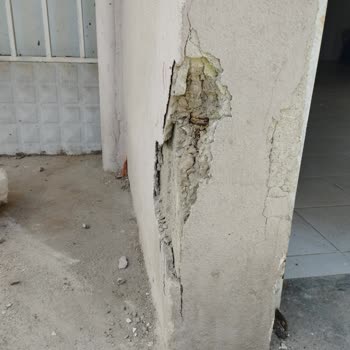 Gümüş İnşaat (İzmir) Kalitesiz İşçilik Dökülen Kolonlar