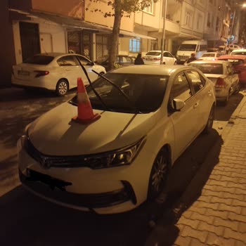 Küçükçekmece Belediyesi Yolda Ki Duba