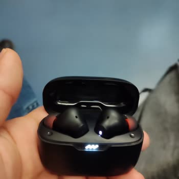 JBL Tune 230NC Tws Sol Tek Şarj Sorunu