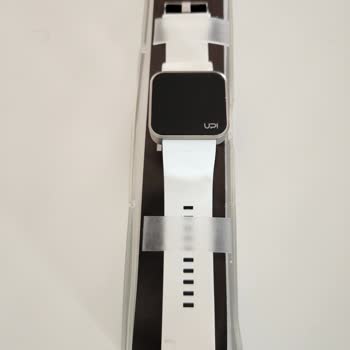 Upwatch Saat Bozuk Cıktı