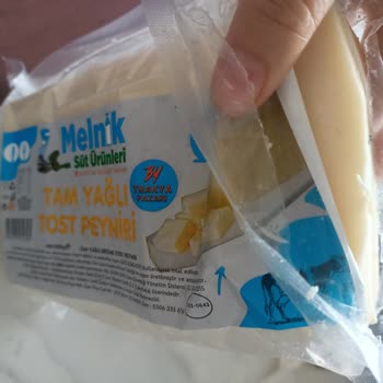 Melnik Süt Ürünleri Peynirin İçinden Değişik Madde Çıkması!