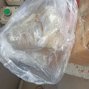 Sürat Kargo Paketimin Paramparça Bir Halde Teslim Edilmesi