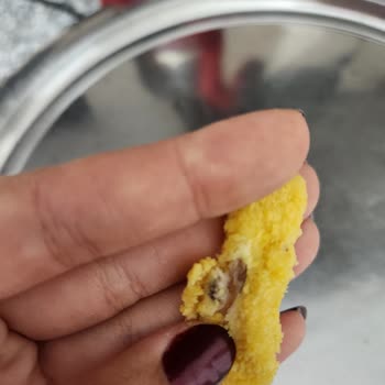 BİM BİM Nugget İçindeki Yabancı Cisimler