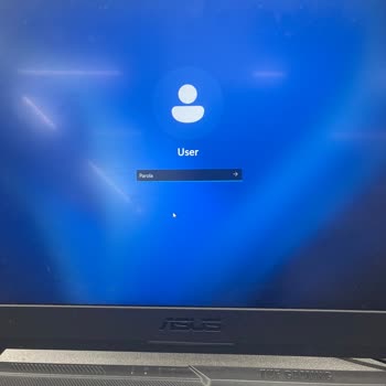 Media Markt Demo Bilgisayarlar Çalışmıyor