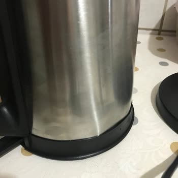 Sunny Orkestra Çelik Çaydanlıkta Eziklik