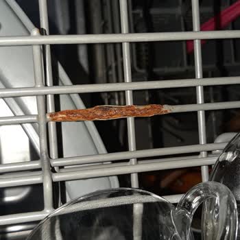 Dominox Ankastre Bulaşık Makinesi Sepetleri Paslandı.