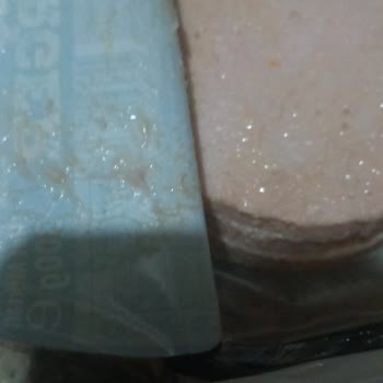 BİM Piliç Burger Son Kullanım Tarihinden Önce Bozulmuş