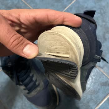 Lacoste Ayakkabımda Sorunlar