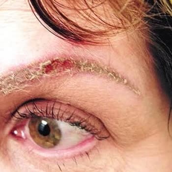 Okşana Peeva Kalıcı Makyaj En Kötü Kalıcı Makyaj Kirpik Ve Kaş İşlemi Yapan Kişi