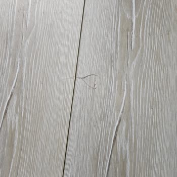 Enza Home Dolap Çok Tehlikeli Bir Şekilde Düştü