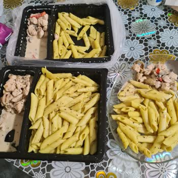 Cheff Chicken (Bursa) Bozuk, Kokmuş Yemek Şikayeti