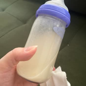 Lansinoh Biberon Ve Emziği Sorunu