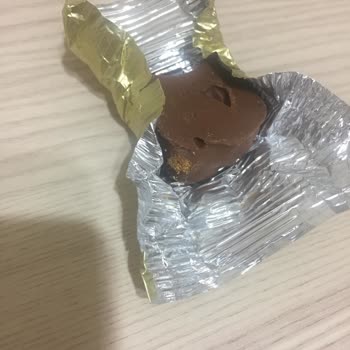 Çarşıbaşı Gıda Kayseri Çarşıbaşı Çikolatalarından Kurt Çıkması