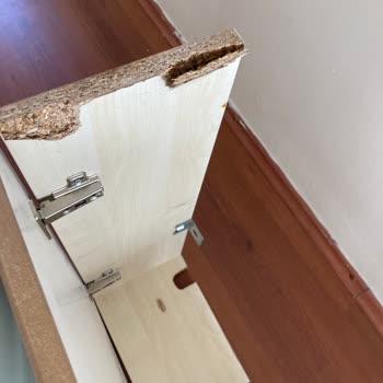 Letgo Sağlam Diye Satılıp Hurda Çıkan Çıkma Mutfak Dolabı