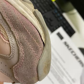 Skechers Marka Ayakkabının Üretim Hatası