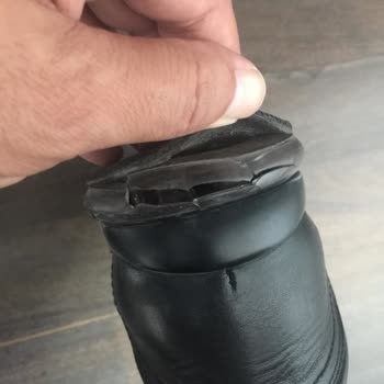 Greyder Erkek Ayakkabısının Havalı Tabanının Patlaması