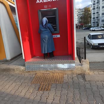 Akbank Uçan ATM Gibi