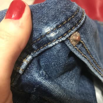 Stradivarius Markasının Giyimdeki Kalitesizliği