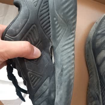 Hummel Ayakkabı Kalitesizliği Ve Üretici İlgisizliği