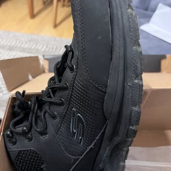 Skechers Bot Fashfed 6 Ayda Patladı