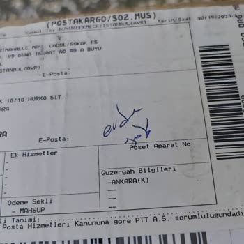Teslim Edilmeyen Evde Olduğumuz Halde Yok Yazıp Şube Bırakan PTT Kargo