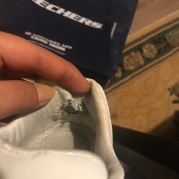 Kalitesiz Ürün Satan Skechers