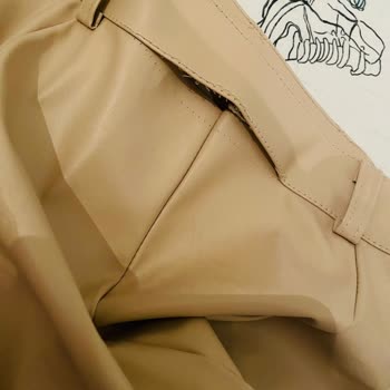 Samet Keskin Butik Deri Pantolon Denerken Beli Söküldü