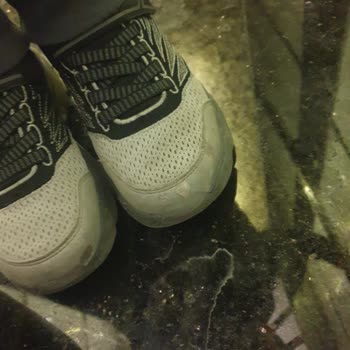 Skechers Ayakkabı 2 Günde Ucu Soyuldu