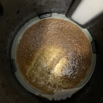 Karaca Hatır Kahve Makinesi Dibi Tutuyor