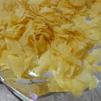 Lays Bozuk Aşırı Yağlı Döküntü Cips