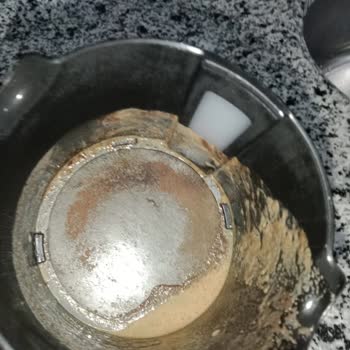 Karaca Züccaciye Karaca Marka Kahve Makinesinin İç Kısımda Yanık