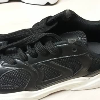 Marjin Ayakkabı Ayakkabıda Yırtık Ve Sararma Sorunu